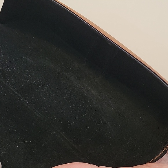 RAY BAN by LUXOTICA Faux Leather Brown Pebble Sunglass Case - UNISEX - EUC - Picture 11 of 15